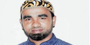 নিজ ব্যবসাপ্রতিষ্ঠান থেকে এক জামায়াত নেতাকে গ্রেফতার করেছে ফেঞ্চুগঞ্জ থানাপুলিশ।