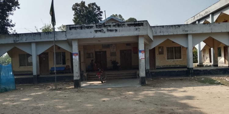 কাজিহাল ইউনিয়ন পরিষদের বেহাল অবস্থা