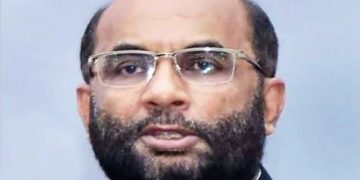 শ ম রেজাউল করিম ও তার স্ত্রী ফিরোজা পারভীনের আয়কর নথি জব্দের নির্দেশ