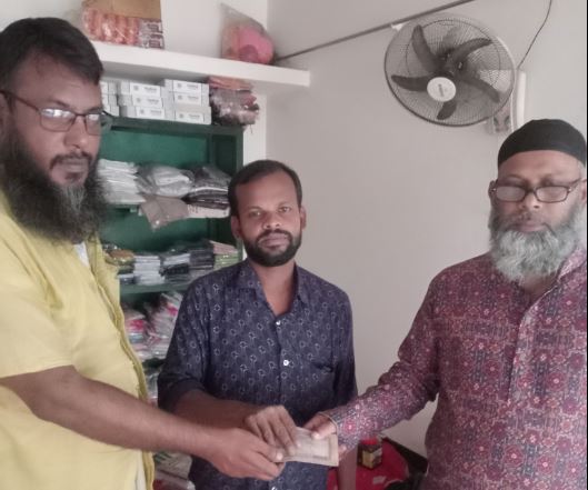 সুদ মুক্ত ঋন দান কর্মসূচির আওতায় ৪০০০০ চল্লিশ হাজার টাকা প্রদান