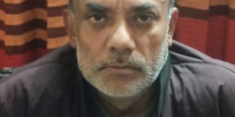 শুকুরেরহাটে মাছের খামারে বিষ দেয়াকে কেন্দ্র করে পাল্টাপাল্টি অভিযোগ