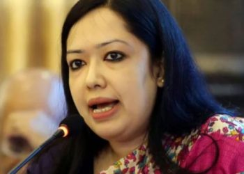 রাজনীতি খালেদা জিয়ার মৃত্যুর দিনে নিজের বহিষ্কারকে ‘সংকেতপূর্ণ’ বলেন রুমিন ফারহানা