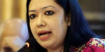 রাজনীতি খালেদা জিয়ার মৃত্যুর দিনে নিজের বহিষ্কারকে ‘সংকেতপূর্ণ’ বলেন রুমিন ফারহানা