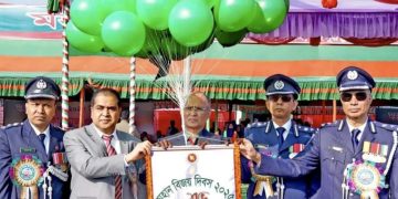 জাতির শ্রেষ্ঠ সন্তান, দেশের জন্য জীবন উৎসর্গকারী শহীদ মুক্তিযোদ্ধাদের প্রতি বিনম্র শ্রদ্ধা জানিয়েছেন ৮ জেলা প্রশাসন ও ৮ জেলা পুলিশ, ও ৫৮ উপজেলা নির্বাহী অফিসারগণ