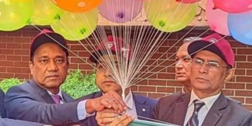 দেশে ১৭ বছরে ডেভেলপমেন্ট প্রকল্পের নামে হরিলুট হয়েছে–রংপুর বিভাগীয় কমিশনার