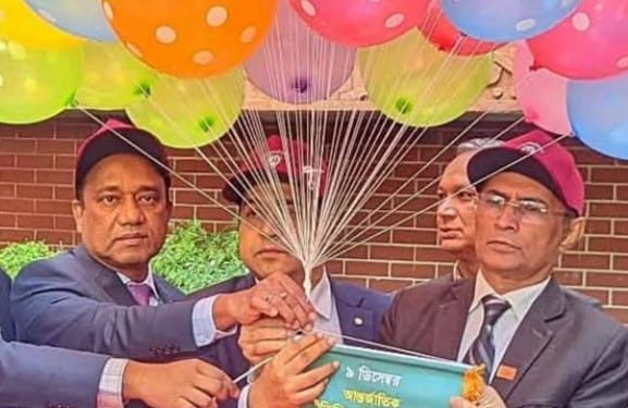 দেশে ১৭ বছরে ডেভেলপমেন্ট প্রকল্পের নামে হরিলুট হয়েছে–রংপুর বিভাগীয় কমিশনার