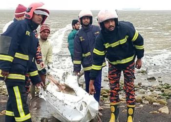 সাগরে পড়ে যাওয়া দুই নৈশপ্রহরীর মরদেহ উদ্ধার