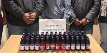 ৭০ বোতল Eskuf সিরাপ ও দুইটি মোটরসাইকেল সহ তিন মাদক ব্যবসায়ী গ্রেফতার