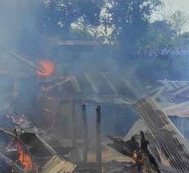 আগুন পোহাতে গিয়ে অগ্নিদগ্ধ হয়ে  গৃহবধুর মৃত্যু