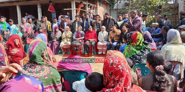 হিন্দু সম্প্রদায়ের মেয়ে হয়েও দলের গুরুত্বপূর্ণ দায়িত্ব পালন করছি- আটোয়ারীতে বিএনপি নেতা নিপুন রায় চৌধুরী