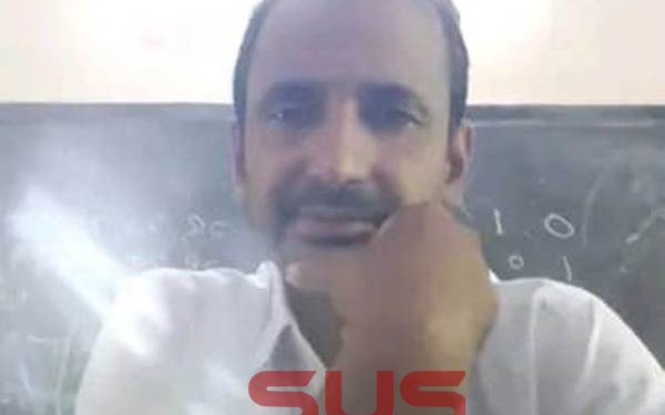 মিঠাপুকুরে ছাত্রীর সাথে অনৈতিক সম্পর্ক ও বাল্যবিবাহের অভিযোগ ওই শিক্ষককে শোকজ