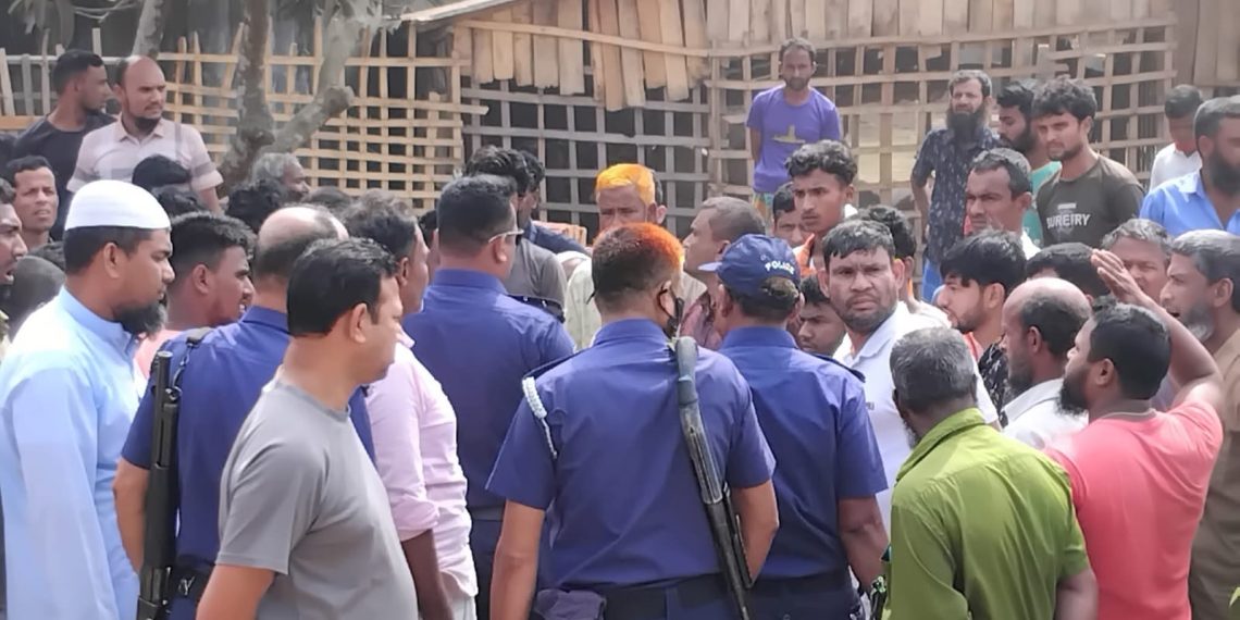 মিঠাপুকুরে পদাগন্জ ঈদগাঁ মাঠের সংস্কারের কাজে মাদক সেবীদের বাধা