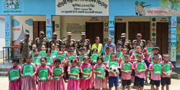 নানিয়ারচর জোন কর্তৃক ছাত্র-ছাত্রীদের মা‌ঝে শিক্ষা ও ক্রীড়া সামগ্রী এবং শিক্ষকদের উপহার প্রদান