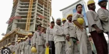 বিদেশের মাটিতে স্বপ্নের সন্ধানে, বাস্তবতার কঠিন লড়াই